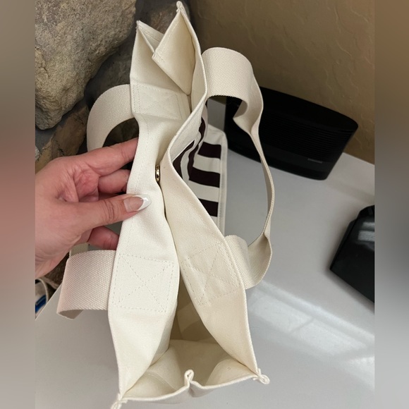 Henri Bendel Canvas Tote Bag - Picture 4 of 8